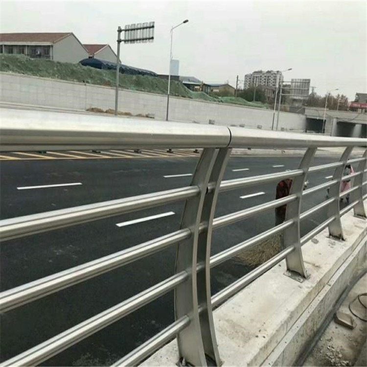 不銹鋼護(hù)欄