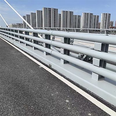 橋梁護欄